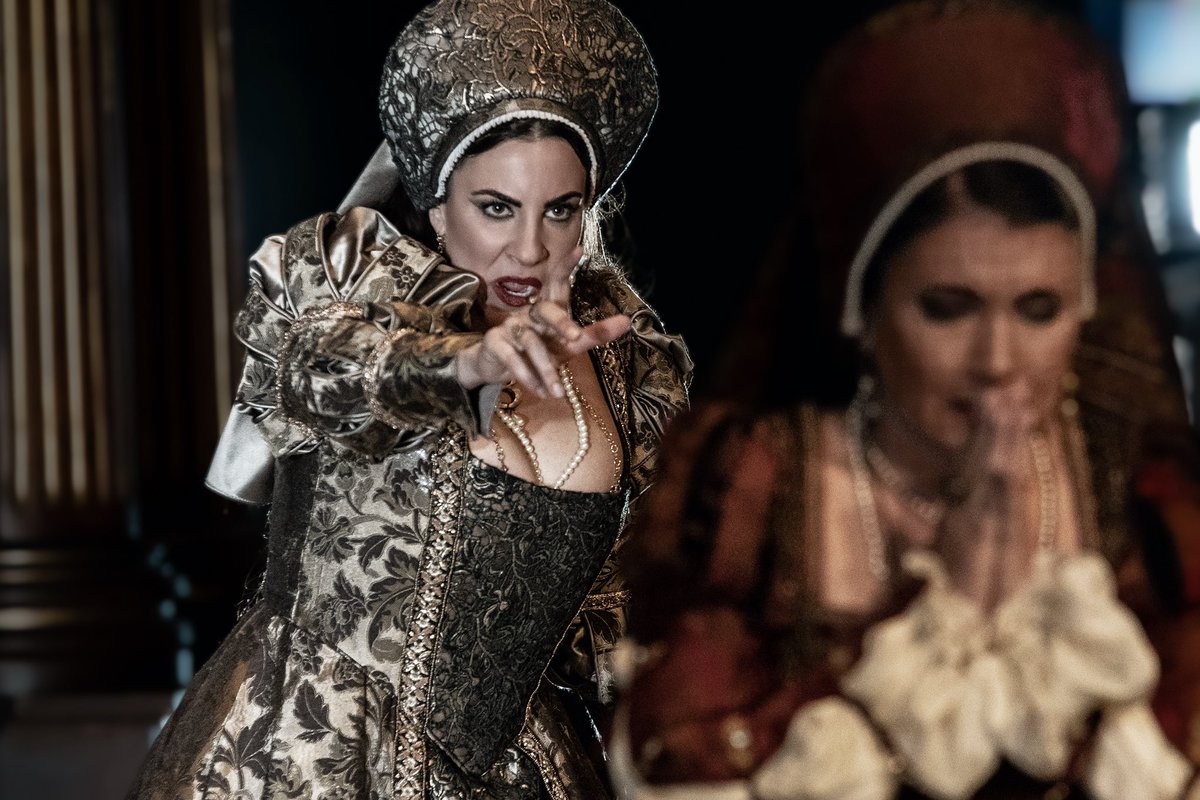 JoyceSoprano's tweet photo. Can’t wait to join my wonderful colleagues onstage tonight for another performance of #AnnaBolena @ABAOBilbaoOpera . Toi toi toi to this fantastic team! 🔥🎶♥️ 
.
📸: @Heather_E_Media https://t.co/cWQw3w1ME0