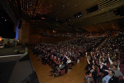 Escuelas Católicas reflexiona sobre el encuentro con el otro, el cuidado, la atención y los espacios que acogen en la segunda jornada de #InspiradoresDeEncuentros
bit.ly/3V5ZEZd