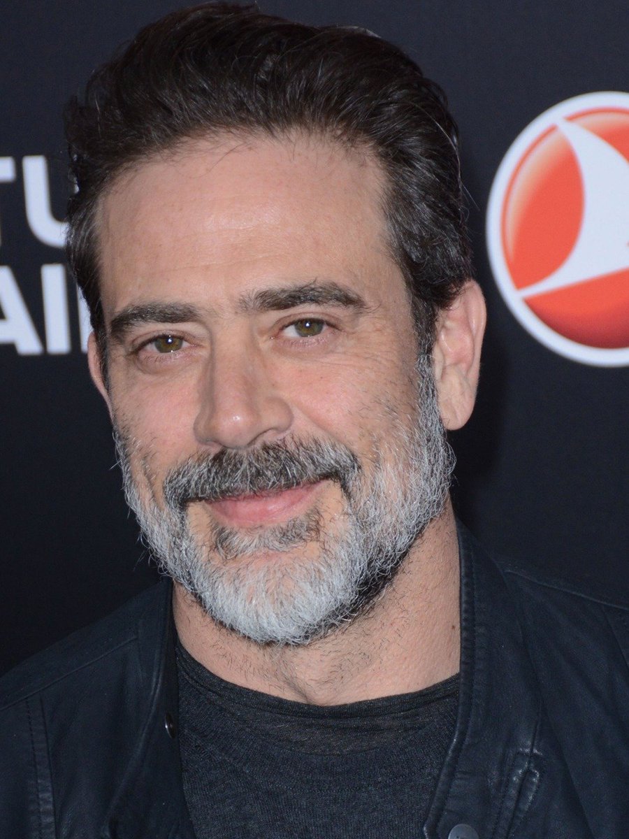 Jeffrey Dean Morgan reveals he broke not one, but Both feet while filming #TheWalkingDead final season.