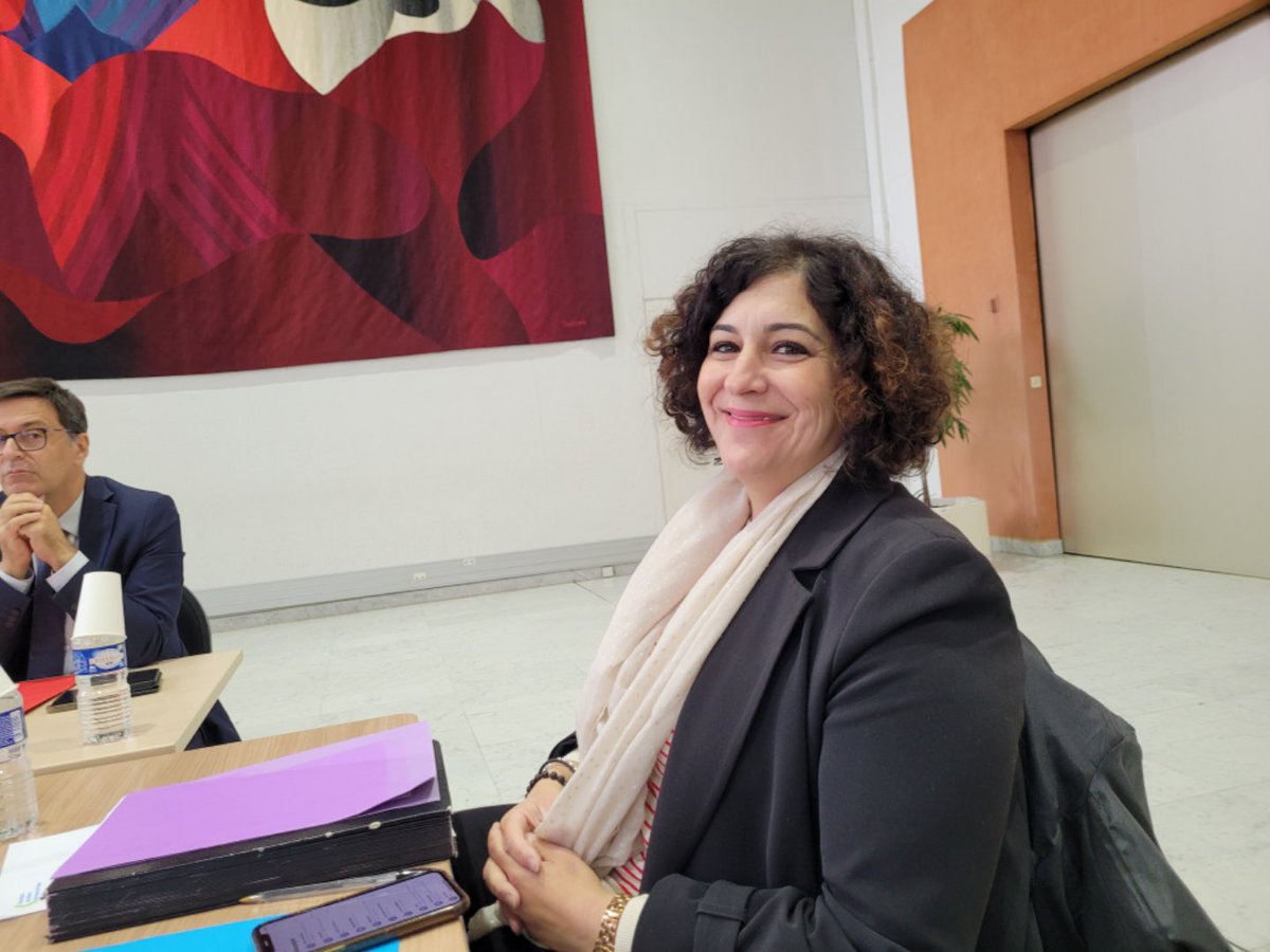 AzzazNadege's tweet photo. Avec mes collègues Maires des #HautsdeSeine, nous avons auditionné les parlementaires 92 en présence du @Prefet92 pour échanger sur les finances publiques locales. Merci @jakossowski et @bgauducheau pour cette initiative. Il faut maintenir nos services publics! #Amd92 https://t.co/ptZNUvrmiy