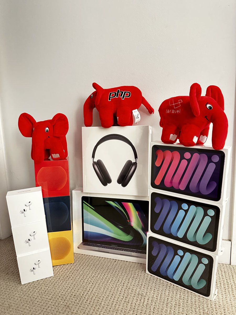 Laravel Giveaway tweet media