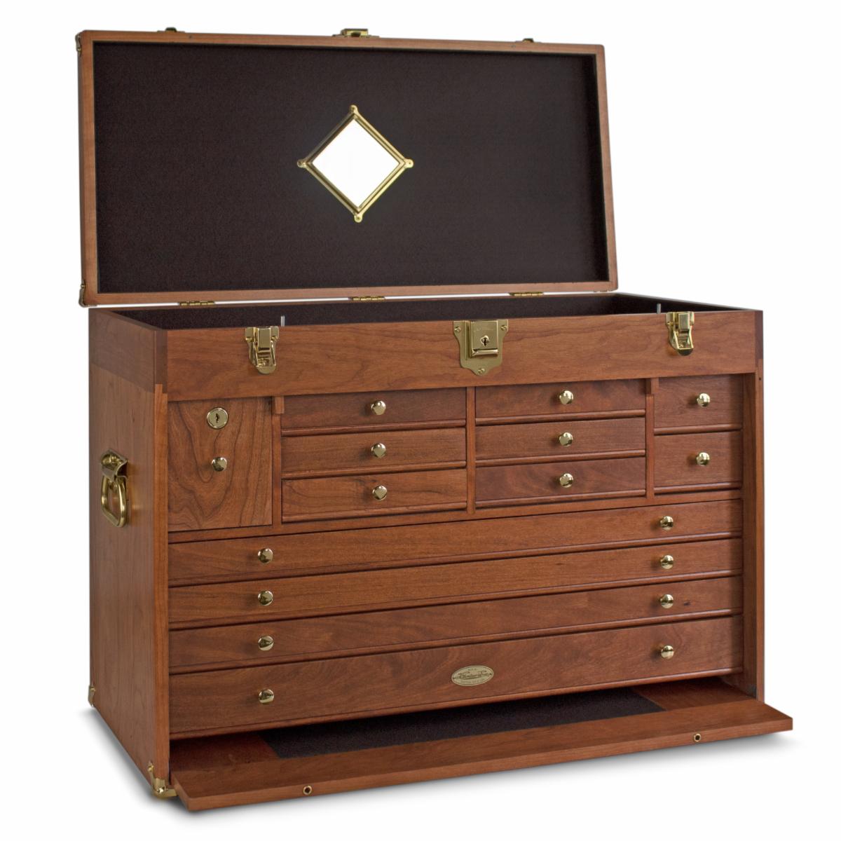 GerstnerUSA's tweet photo. The 2613 Pro-Series Chest- Our largest chest for ever-expanding collections. If you have a big collection of tools or treasures, trust it to a pro. https://t.co/6IGqlA0Z7e
#gerstnerusa #hgerstnerandsons #madeinusa #craftsmanshiplives https://t.co/spDFd5UN9N