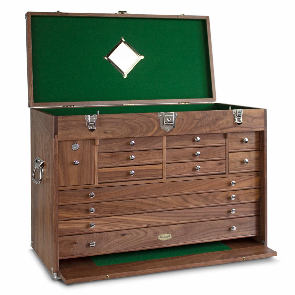 The 2613 Pro-Series Chest- Our largest chest for ever-expanding collections. If you have a big collection of tools or treasures, trust it to a pro. bit.ly/3tYcXPt
#gerstnerusa #hgerstnerandsons #madeinusa #craftsmanshiplives