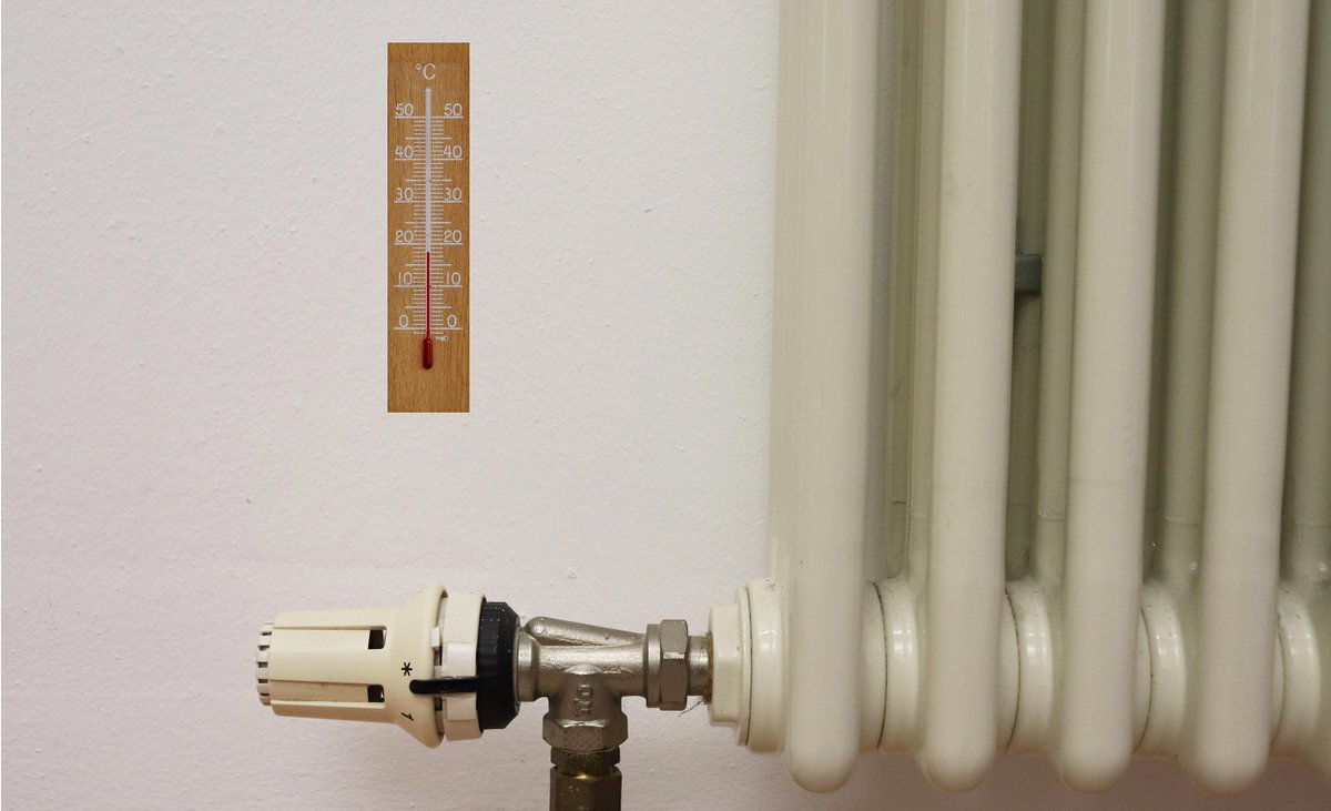 baulinks_de's tweet photo. Kalkputz reduziert bei abgesenkter Innentemperatur Risiko von Schimmel und Stockflecken ➥ https://t.co/InI838l3qq (siehe auch: #Kalkputz #Schimmel) https://t.co/MHveCJNv6M