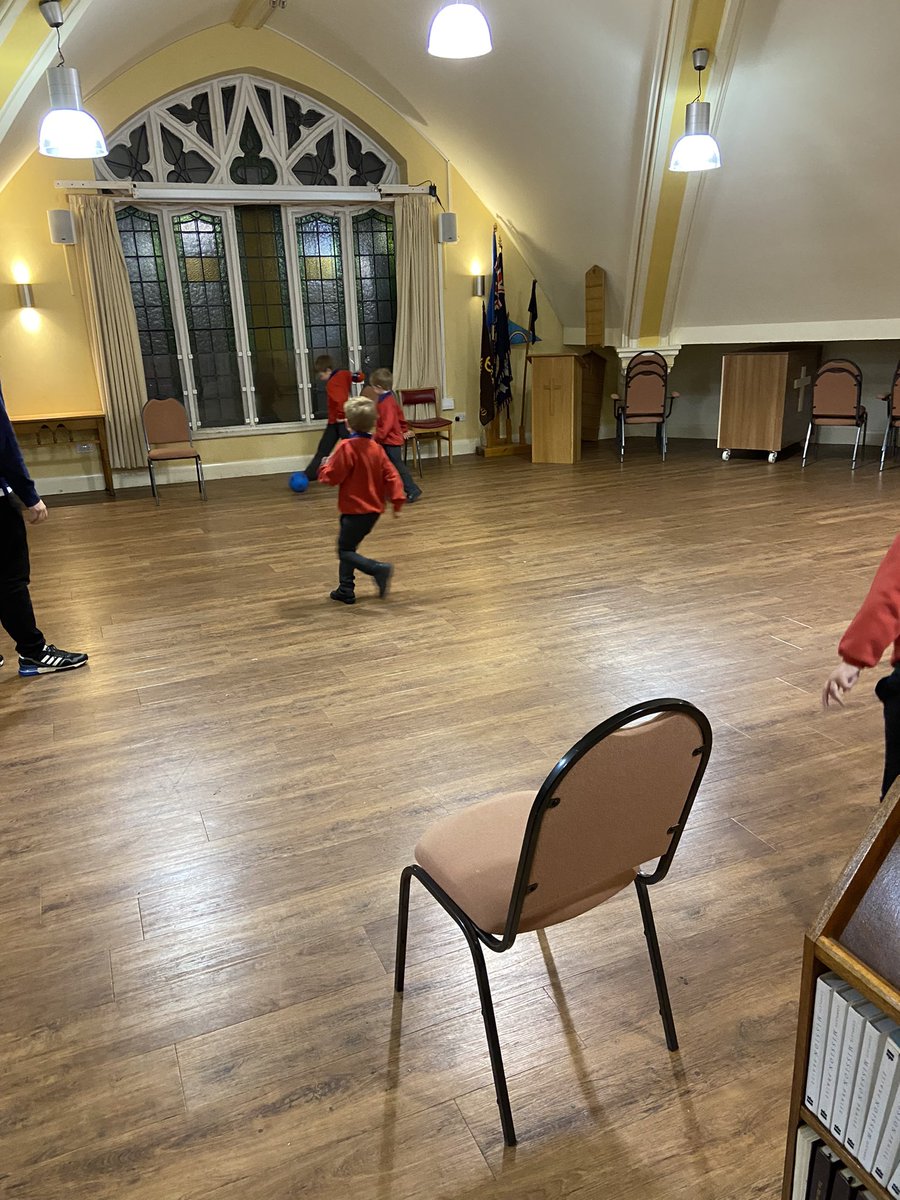 59ManchesterBB's tweet photo. A little thin on the ground due to #englandvsUSA but those of us here have been learning about the World Cup, @england and the @Lionesses and poverty for the older ones making a football from newspaper 🗞️⚽️ #lifetothefull #faithinyoungpeople https://t.co/NXBi0WInmQ