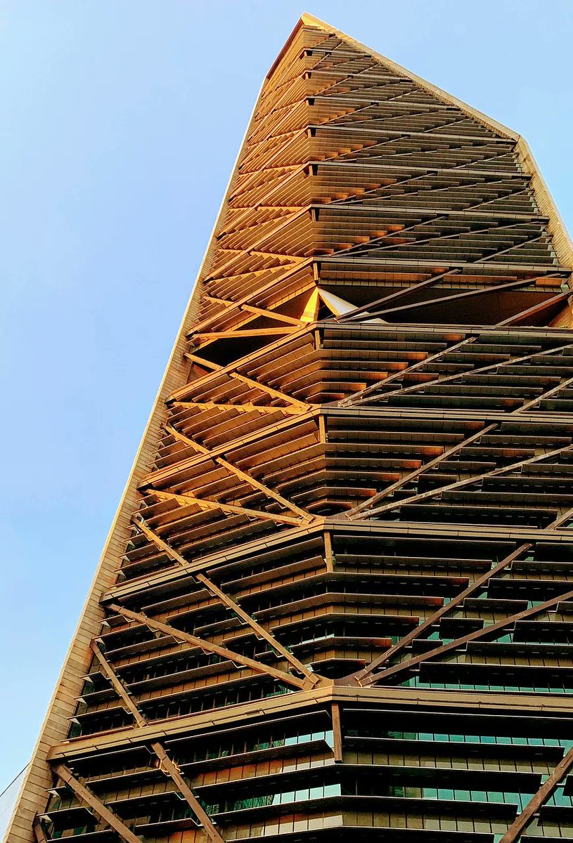 🔎¿Conoces la trayectoria del arquitecto Benjamin Romano? 🙌 Si no, aquí te compartimos sus logros y premios. 🏆
buff.ly/3U53RL9