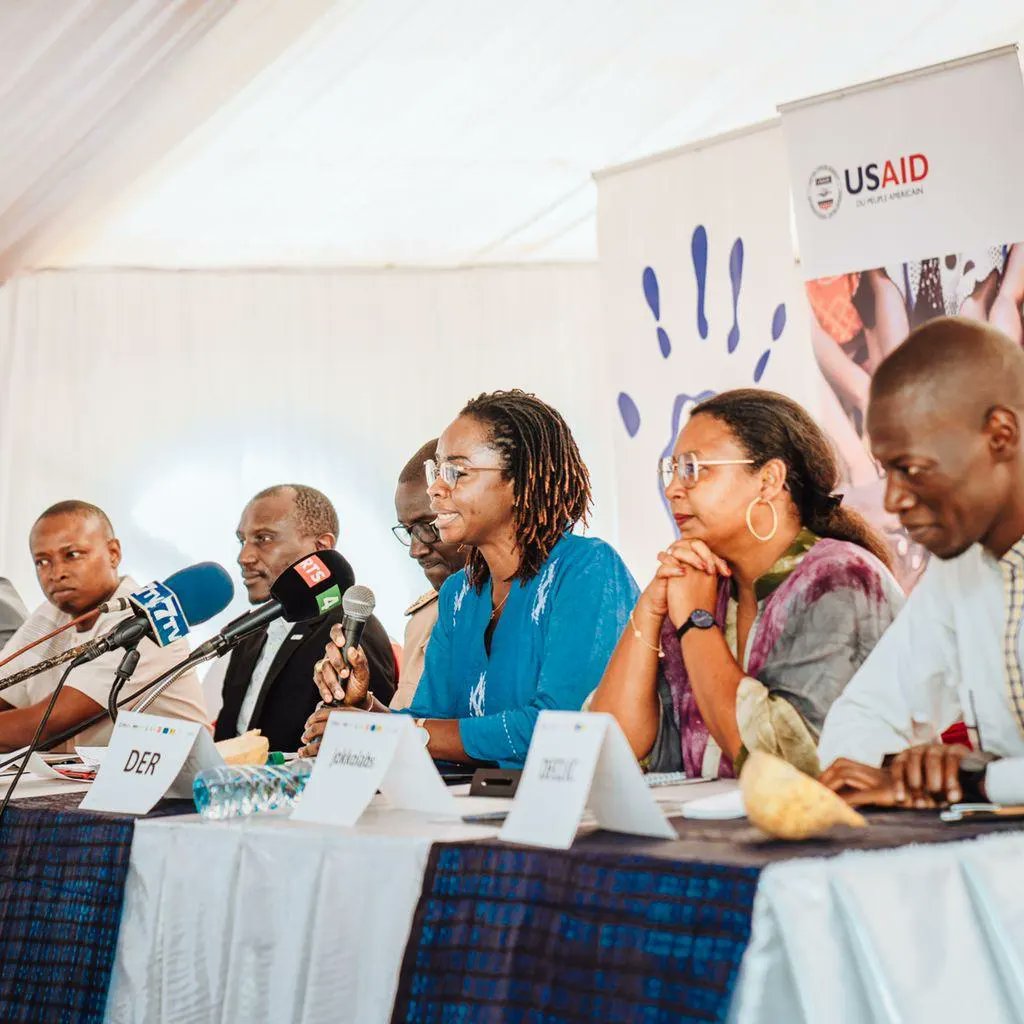 sutmullerdemba's tweet photo. Un grand merci à vous tous 

La #GEW #Ziguinchor fut une très belle réussite avec plus de 300 participants et une vingtaine de structures (banques, structures d’accompagnement, entrepreneurs) qui sont venues à la rencontre des entrepreneurs.

#DECLIC #yessalagrihub #GEW2022 https://t.co/sStdB4UQeh