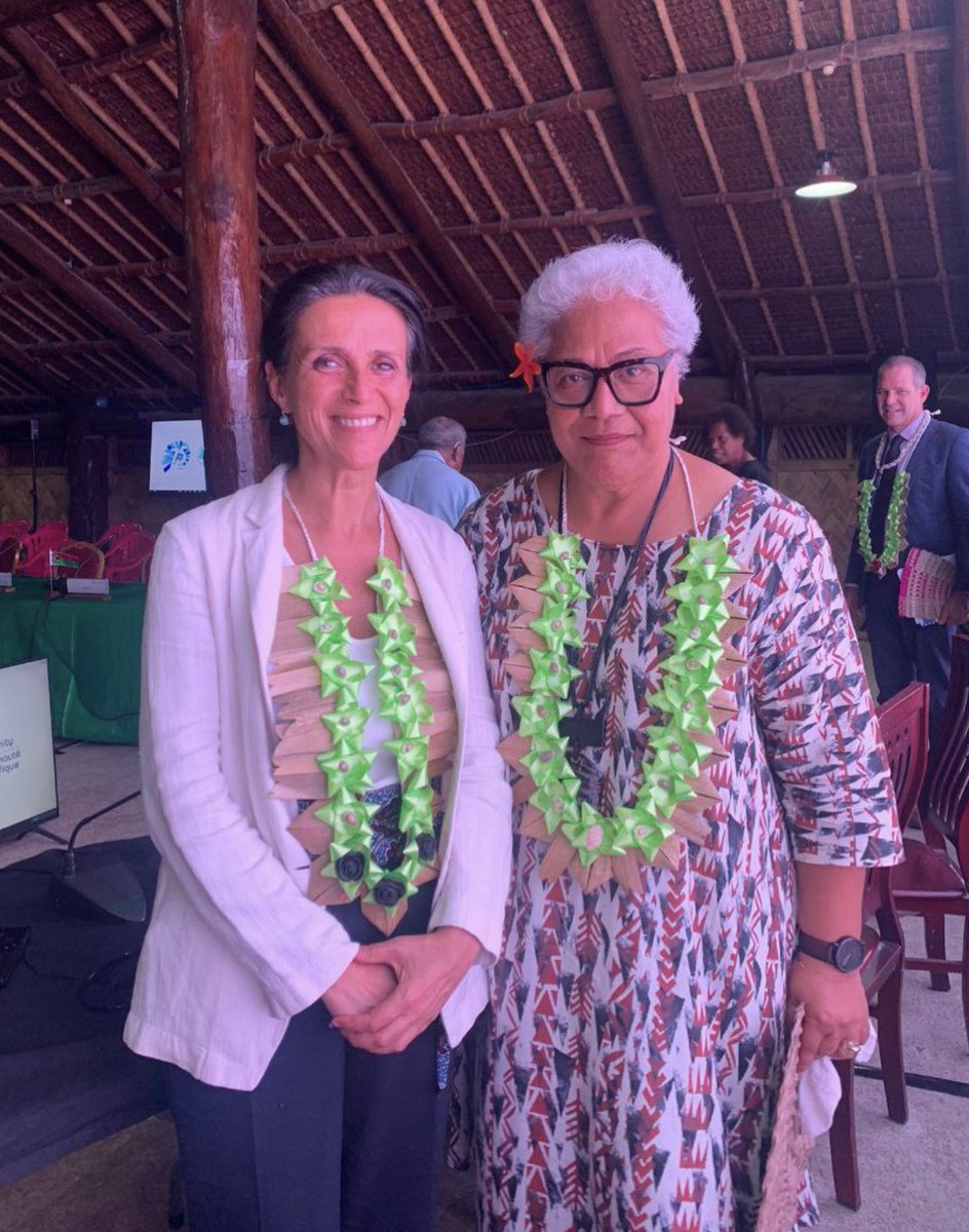 CZacharopoulou's tweet photo. 🇻🇺 La #France renforce ses partenariats dans le #Pacifique!
Avec nos partenaires d'#Australie, de Nouvelle-Zélande, de #Samoa, du #Palaos & de #Micronésie, nous avons évoqué notre engagement commun pour la liberté, la souveraineté & la prospérité de la région.#climate #Pacific https://t.co/5BGU5bawb2