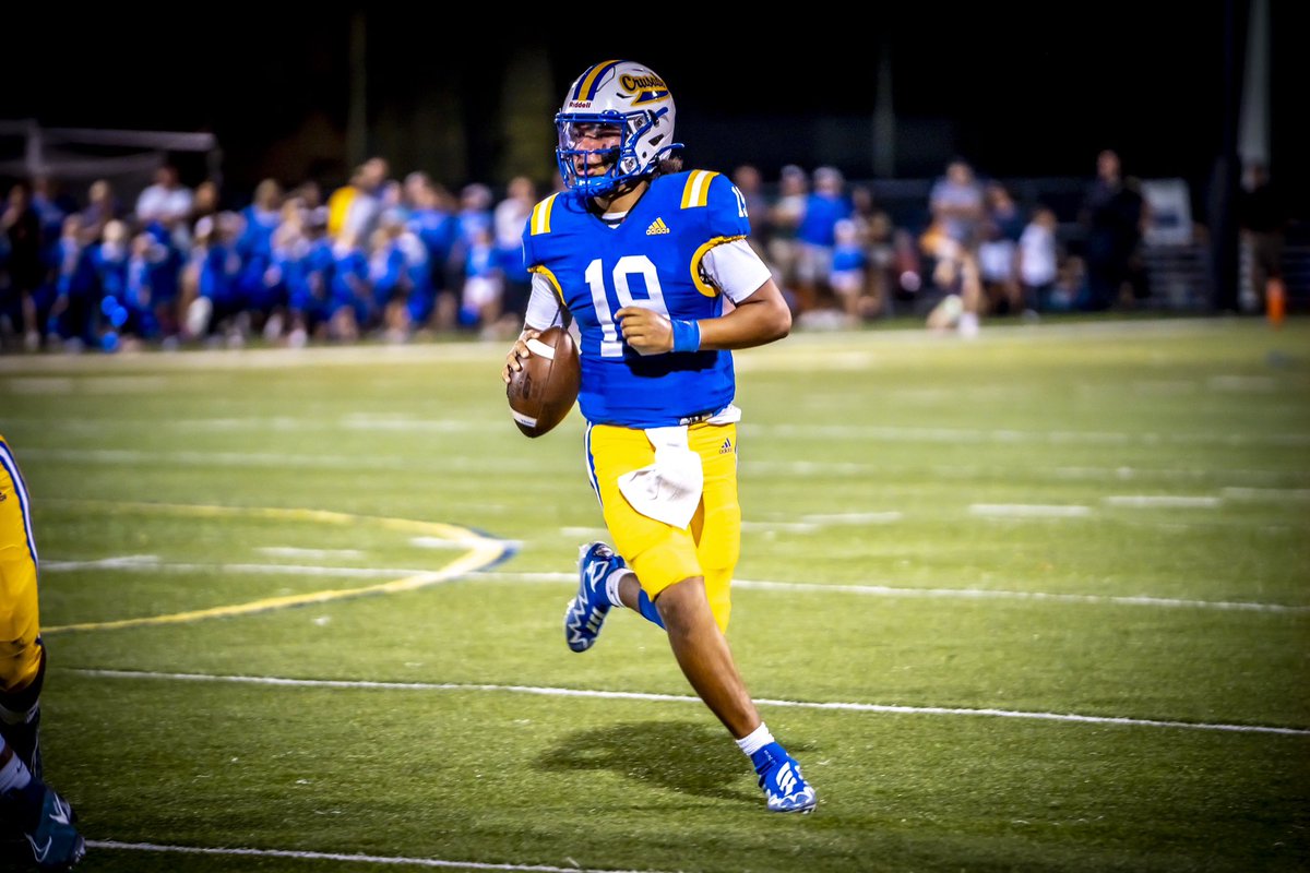 zaynathaniel19's tweet photo. Blessed and thankful for the opportunities God my family and my coaches have given me at Catholic Memorial but with that being said please go check out my full senior season highlights https://t.co/XGb9OGiKPU https://t.co/2lRlFAZsgh