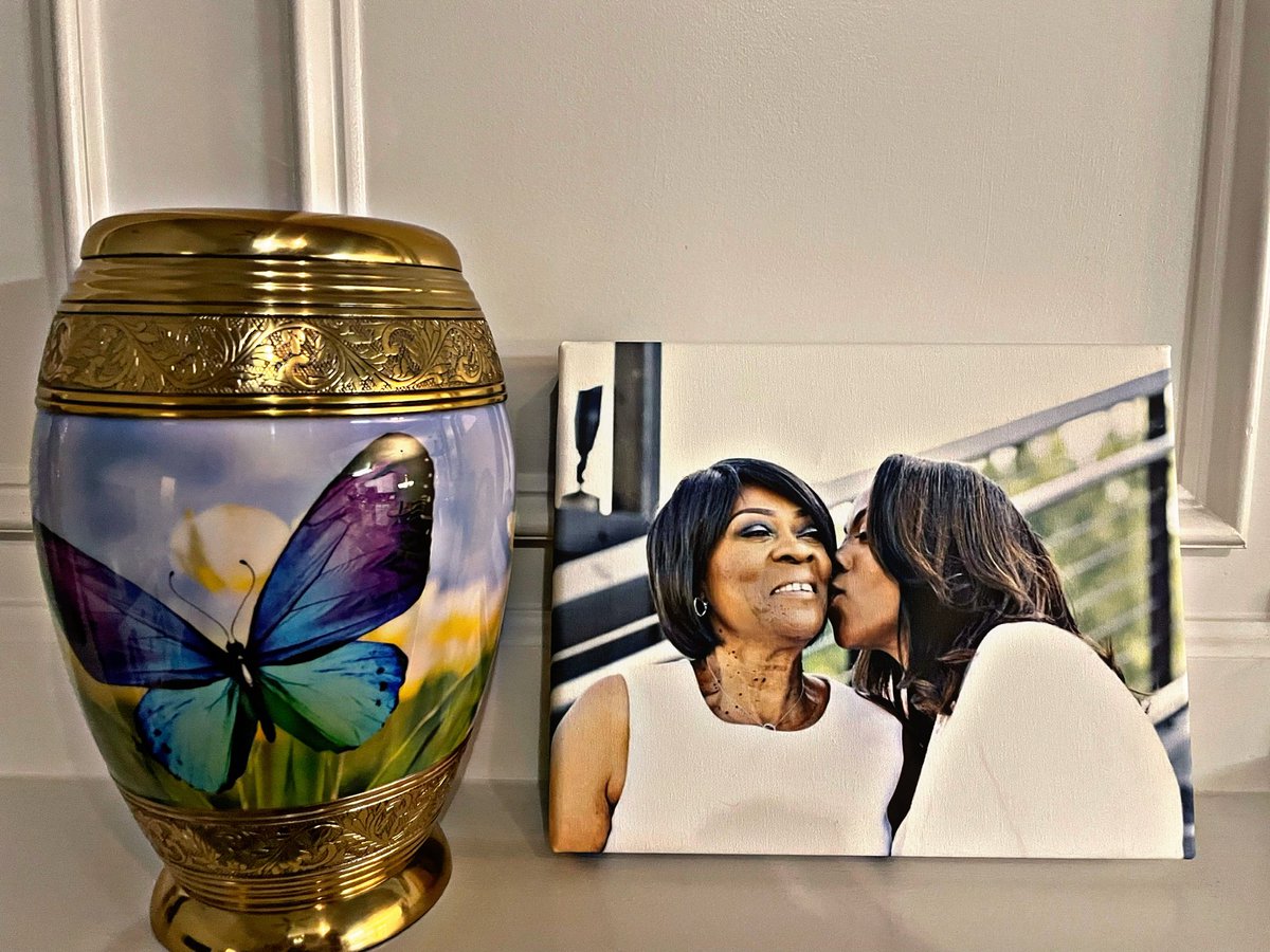 Still in disbelief. Heartbroken 💔 11.12.22 🦋💜🥺