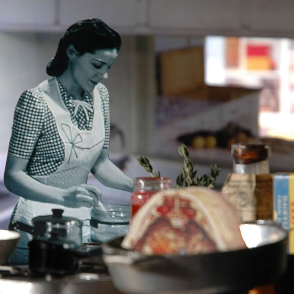 Stills from BAFTA/Emmy nominated Osbert Parker- Curator for Disrupting the Narrative #BlackVoices #BritishLives. Screening 18:10 today <a href="/BarbicanCentre/">Barbican Centre</a> and online + Screentalk!
bit.ly/3WQIa4l
<a href="/jessiola/">Jessica Ashman/Spirit Sigh</a> <a href="/NgendoMukii/">Ng'endo Mukii</a> <a href="/AnimateProjects/">Animate Projects</a> <a href="/marymartinsart/">Mary Martins</a> <a href="/Dunnydd/">Duncan Senkumba</a> <a href="/kibwetavares/">Kibwe Tavares</a>