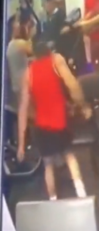 swagakin66's tweet photo. @FightHaven he built like a one piece character no wonder he folded like that https://t.co/BPuQBLRUCv