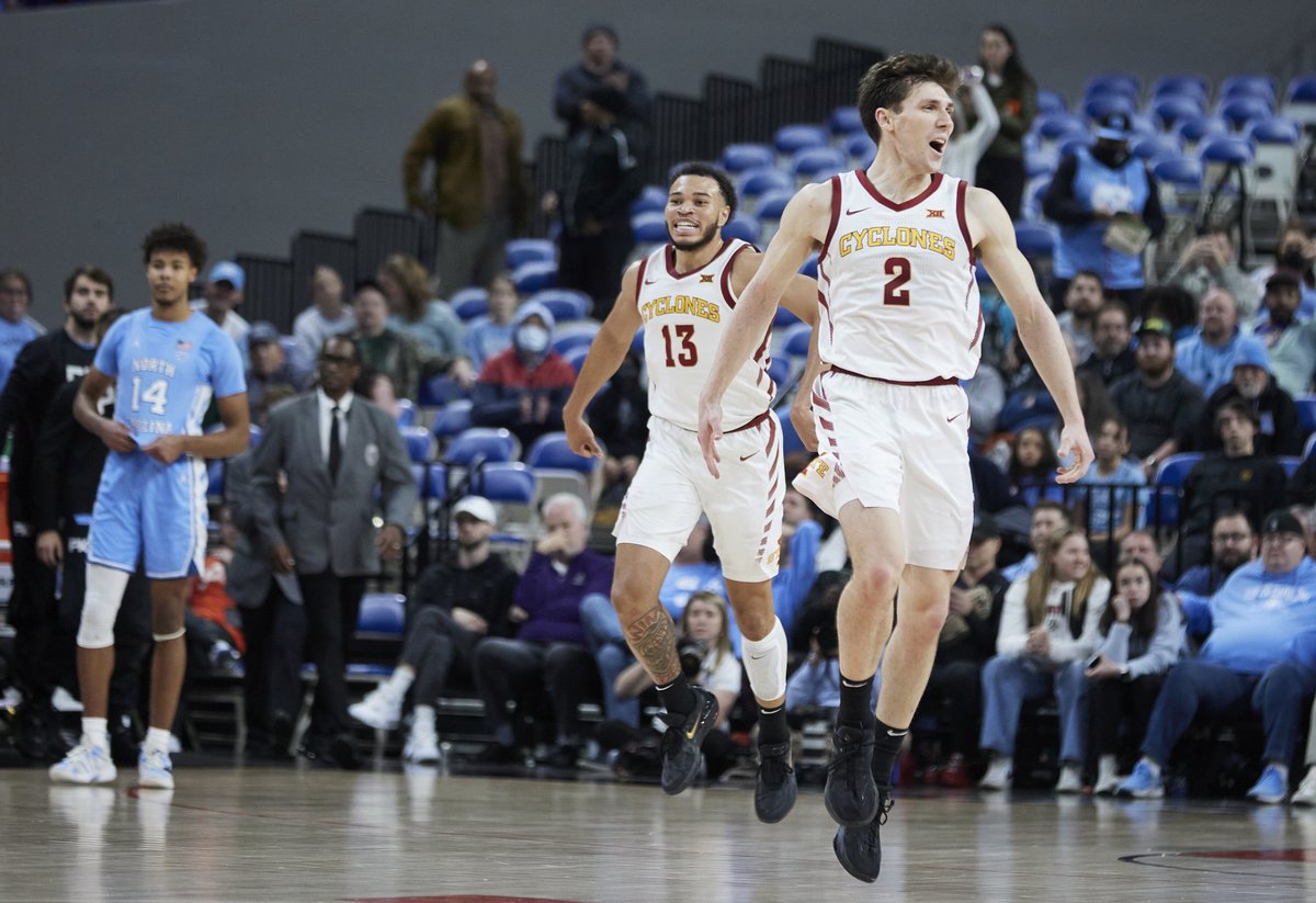 DOWN GOES NO. 1 UNC‼️

Caleb Grill (31 PTS) and Iowa State hand the Tar Heels their first loss of the season