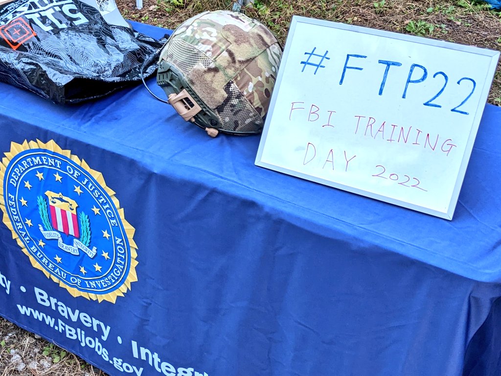 tempurale's tweet photo. 個人的には、今年主催した #FTP22 #FBITD22 で教えてきたこと、テキストに書いたことの多くが、マイク氏の言うことと共通してたのは自信がついた

#LEConfidential4 #LE装備 https://t.co/NUg6hSa17a