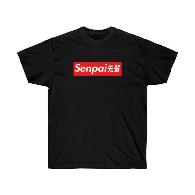 海外のストアにあるsenpaiグッズの数々。
英語圏での「senpai」は単に「先輩」の意味を超えて、少女漫画的な「自分の気持ちに応えてくれない人」みたいなニュアンスがあるらしいけど、それを身に纏う意味はよくわからん。
クールに感じる日本語の一つになってるのかな? 