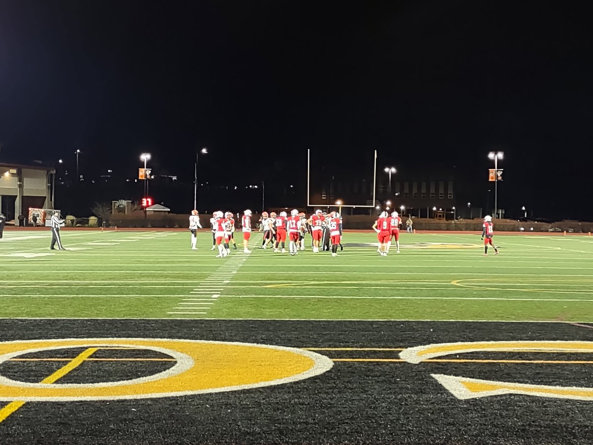 HiltonCadets's tweet image. FINAL: Union-Endicott 28, Hilton 14.

A history-making season for the Cadets ends at 11-2 in the state semifinals.

Congratulations on an unforgettable season, going where no Hilton football team has gone before. 

#GoCadets 🏈🍎🧱🏆