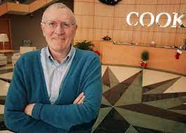 CookMedical's tweet image. "It's nice to come home at night knowing you produced 20 products, and 20 lives will be saved because of it." - Bill Cook. bit.ly/3OMO6GU #Global #BillCook #CookMedical #History
