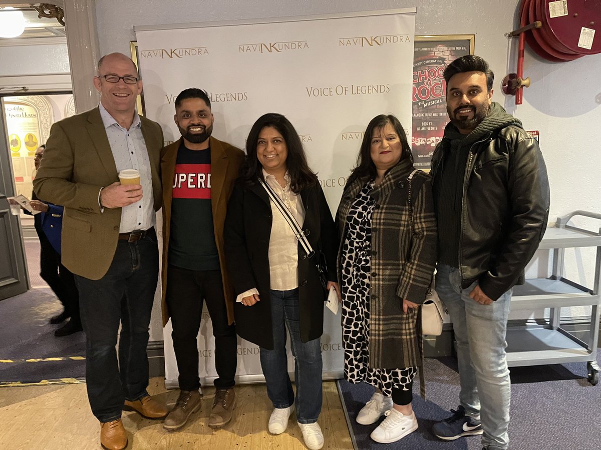 I feel like an honorary Bradfordian. Out with <a href="/EditorASNews/">Fatima Patel</a> <a href="/SharazDutt/">Sharaz Dutt</a> enjoying an evening <a href="/TyneOperaHouse/">Tyne Theatre & Opera House</a> to see <a href="/NavinKundra/">NΛVIN KUNDRΛ</a> and his band <a href="/512crew/">➎➊➋🅒🅡🅔🅦</a> . Gr8 entertainment. Well done <a href="/spicefm/">Spice FM</a> <a href="/thefunkyindian/">The Funky Indianwali</a>
