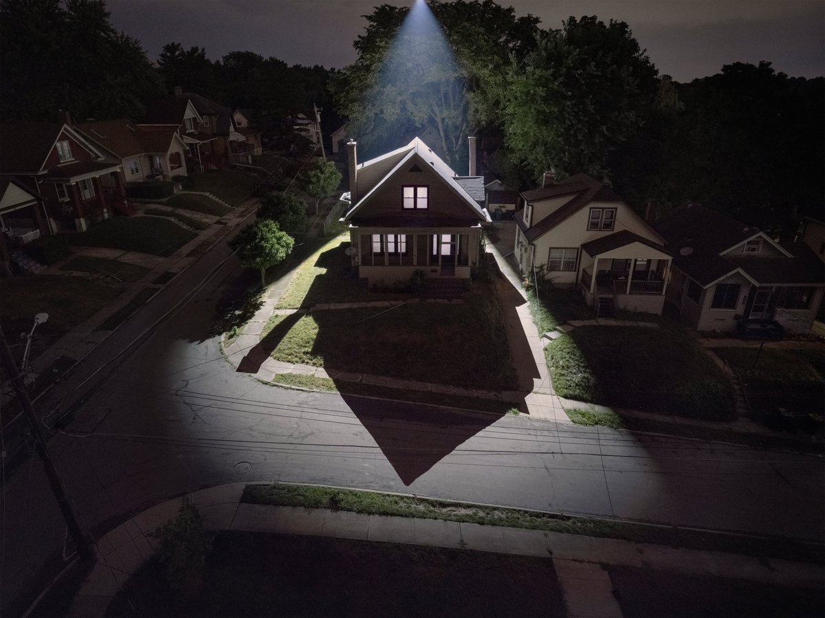 Ian Strange tweet media