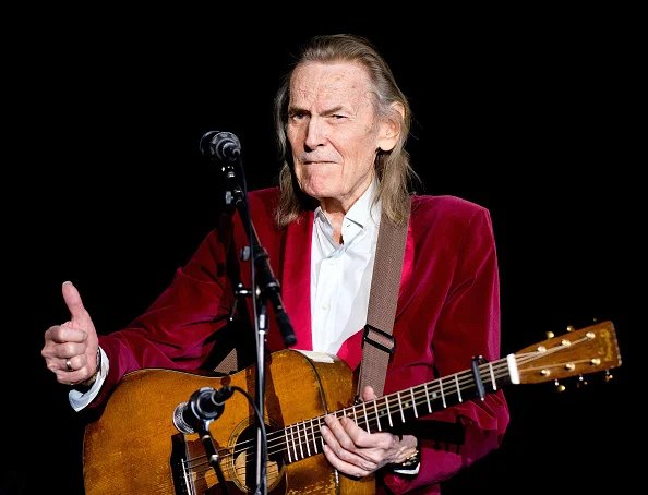 HistoryTVCanada's tweet image. Gordon Lightfoot, born 17 November, 1938 is a Canadian singer/song-writer, known for his international success in folk, folk-rock and country music.

What&apos;s your favourite Gordon Lightfoot song? We want to know!

#HistoryWeek2022

📸Steve Snowden/Getty Image