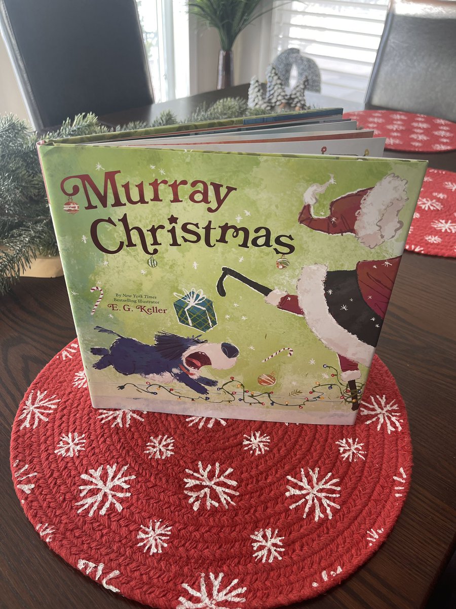 Spent yesterday with some of my favorite humans over at DMG School, with a bit of an early start to the season. 🎄📚 I’ve missed reading with my kids, and we had so much fun with MURRAY CHRISTMAS (EG Keller). Thanks for having me @DMGprincipal! I’ll be back! #RetiredKidLitLife