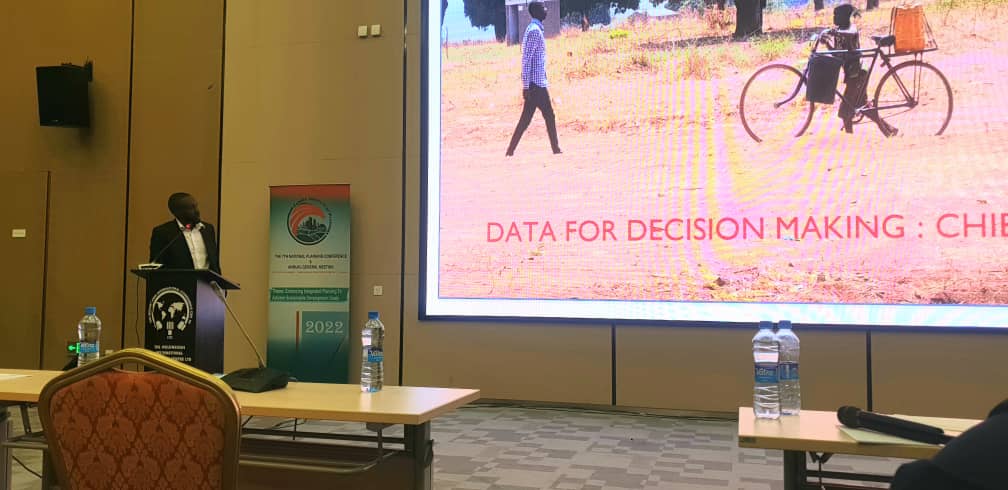 JomokelaK's tweet photo. Yesterday at The 7th National Planning Conference &amp; AGM for Zambia Institute of Planners, Kennedy presented on how USAID Service Delivery Program is Promoting evidence based integrated planning through community mapping.
Learn more: https://t.co/ER52y4JrWy https://t.co/bM8jRIw6pR