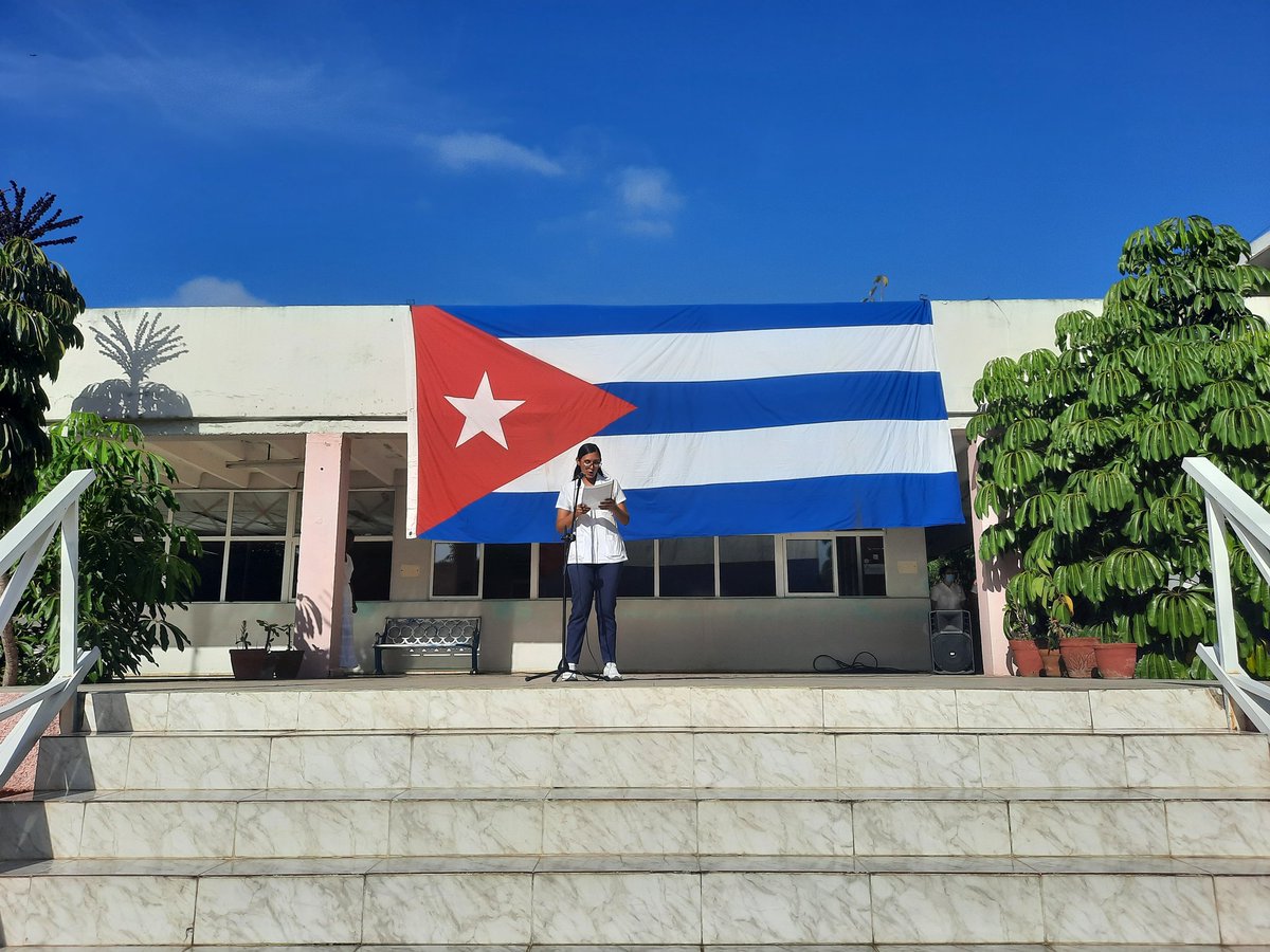 IzquierdoAlons1's tweet photo. Se realiza homenaje en la Universidad de Ciencias Médicas de #CiegodeAvila , a los 8 estudiantes de medicina fusilados por  los españoles el 27 de noviembre 1871 en la Habana. #CubaViveEnSuHistoria #LatirAvileño #YoVotoEl27 https://t.co/BmFUeDHgz5