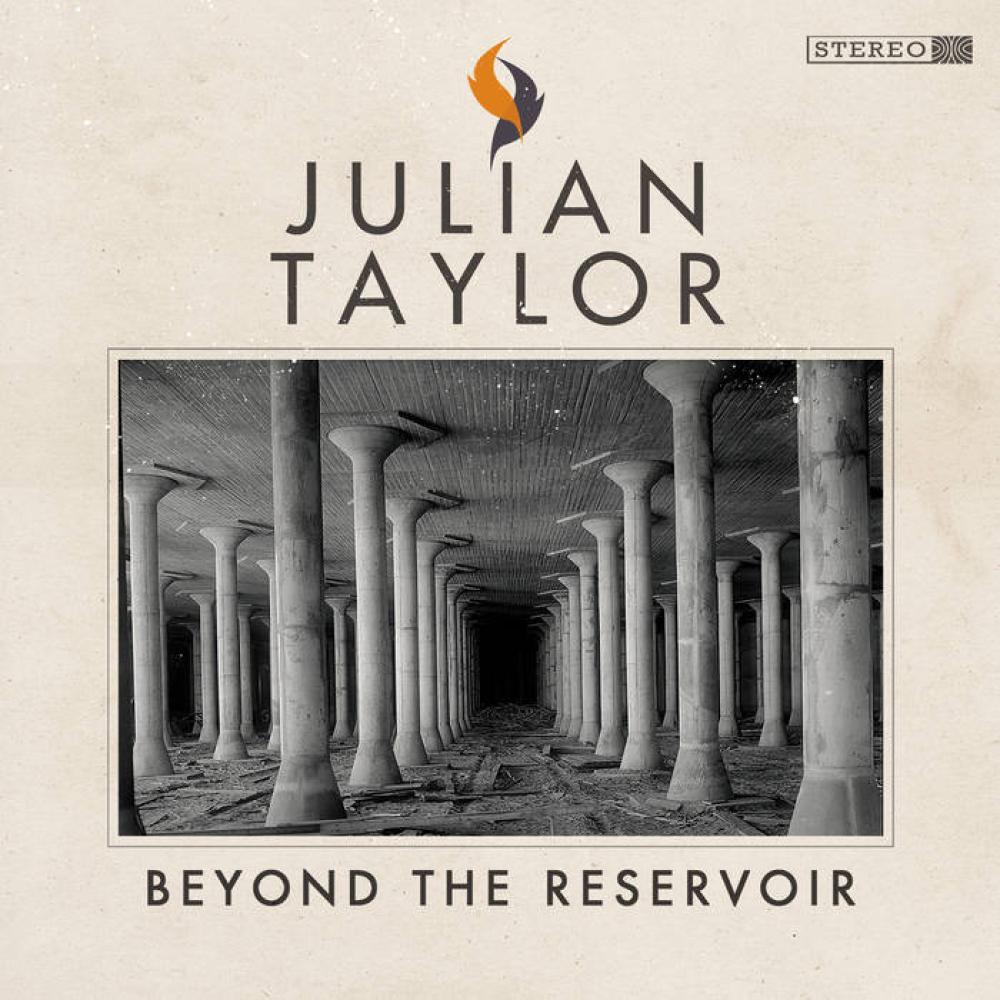 CKUA_OTR's tweet photo. Our #1 album on @ckuaradio's Top 30 Chart this week is ... Julian Taylor (@jtaylorband)'s album Beyond The Reservoir!
Was great talking with you on the show today, Julian – 🎉congrats! 🎉
#HowlingTurtle #OnTheRise https://t.co/r5RzWfsKWr
