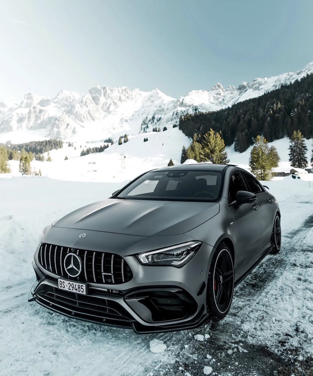 Uncle_Benz_'s tweet photo. CLA 45s 🦇 https://t.co/5JYjPUmXdu