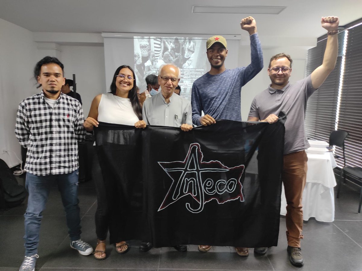 trochandosf's tweet image. Hoy se llevó a cabo en #Yopal #Casanare el lanzamiento del libro ¿Del paramilitarismo al paramilitarismo?, una producción escrita de la Fundación Rosa Luxemburgo.