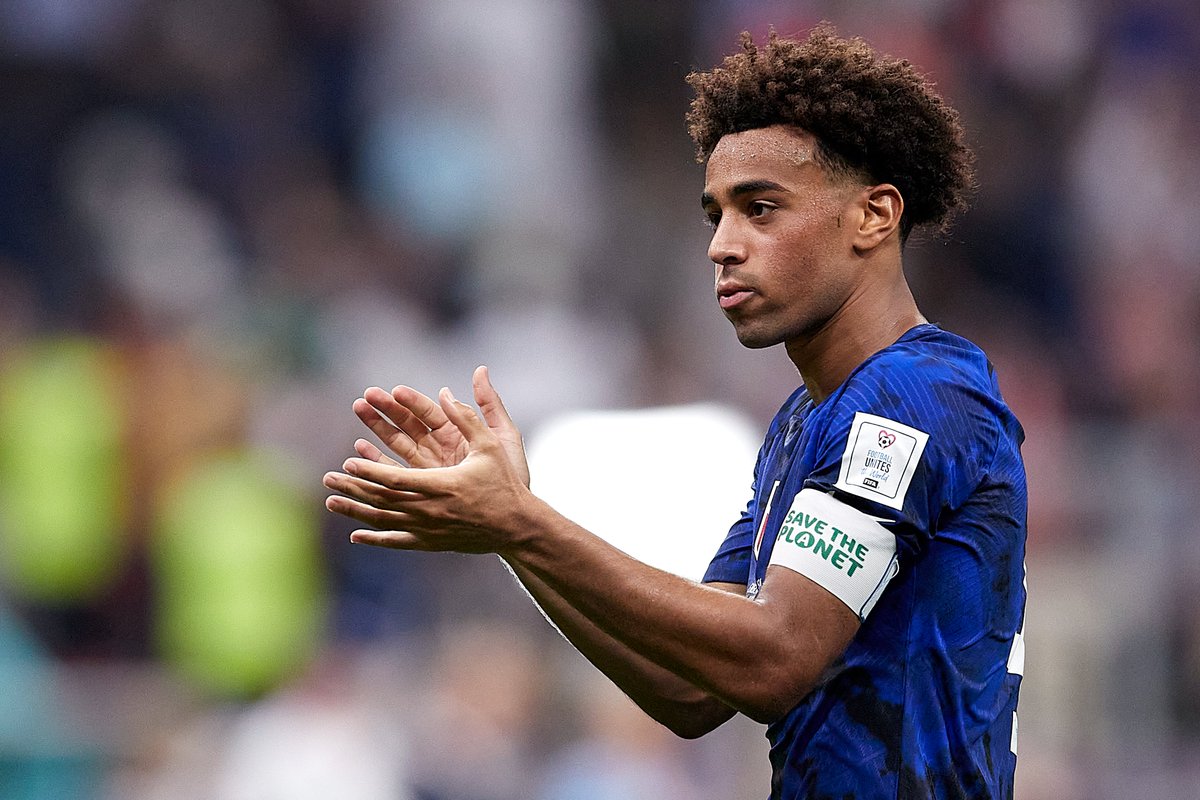 JacobsBen's tweet photo. 60 touches
46 passes
8 possessions won
4 duels won
2 clearances 
1 interception 

Tyler Adams was on it.👏🇺🇸 https://t.co/PVJe4IUOi1