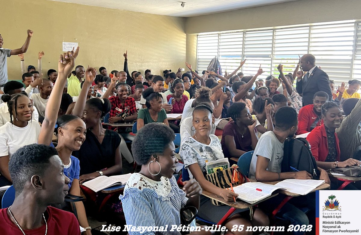 Nou pase ankouraje plizyè lekòl jodi 25 novanm 2022 a.
Anpil kè kontan malgre anpil difikilte #LekòlPaKaTann