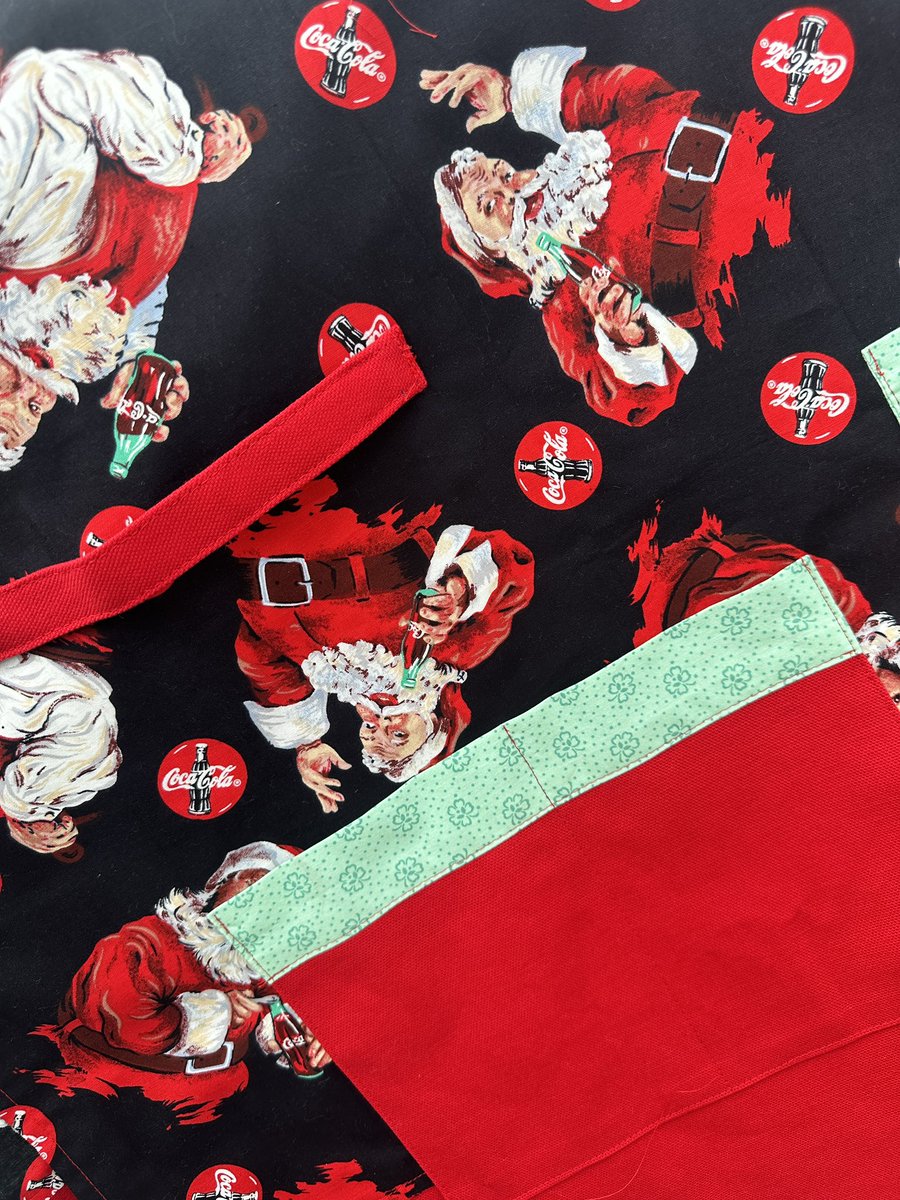 GSJ_Garments's tweet photo. What’s this? What’s this? There’s magic in the air! Check out a sneak peek of our newest stock of Christmas aprons!! #homemadegoods #aprons #SantaClaus #ChristmasFashion https://t.co/diZ2whFDkS