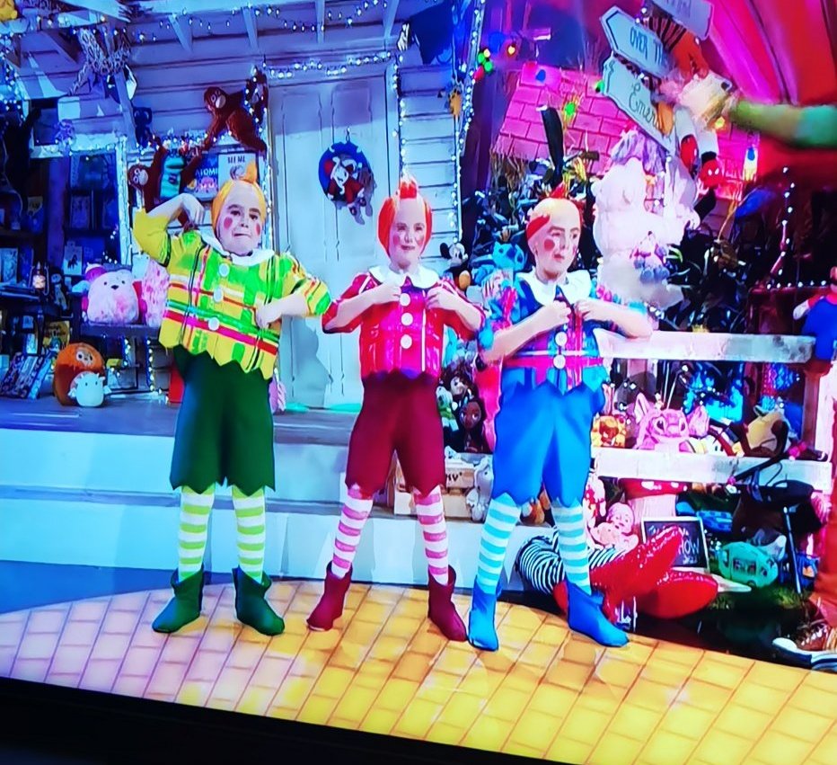 julisauruss's tweet photo. Nice of them to include people from Cavan #toyshow https://t.co/YZz8I3jxW2