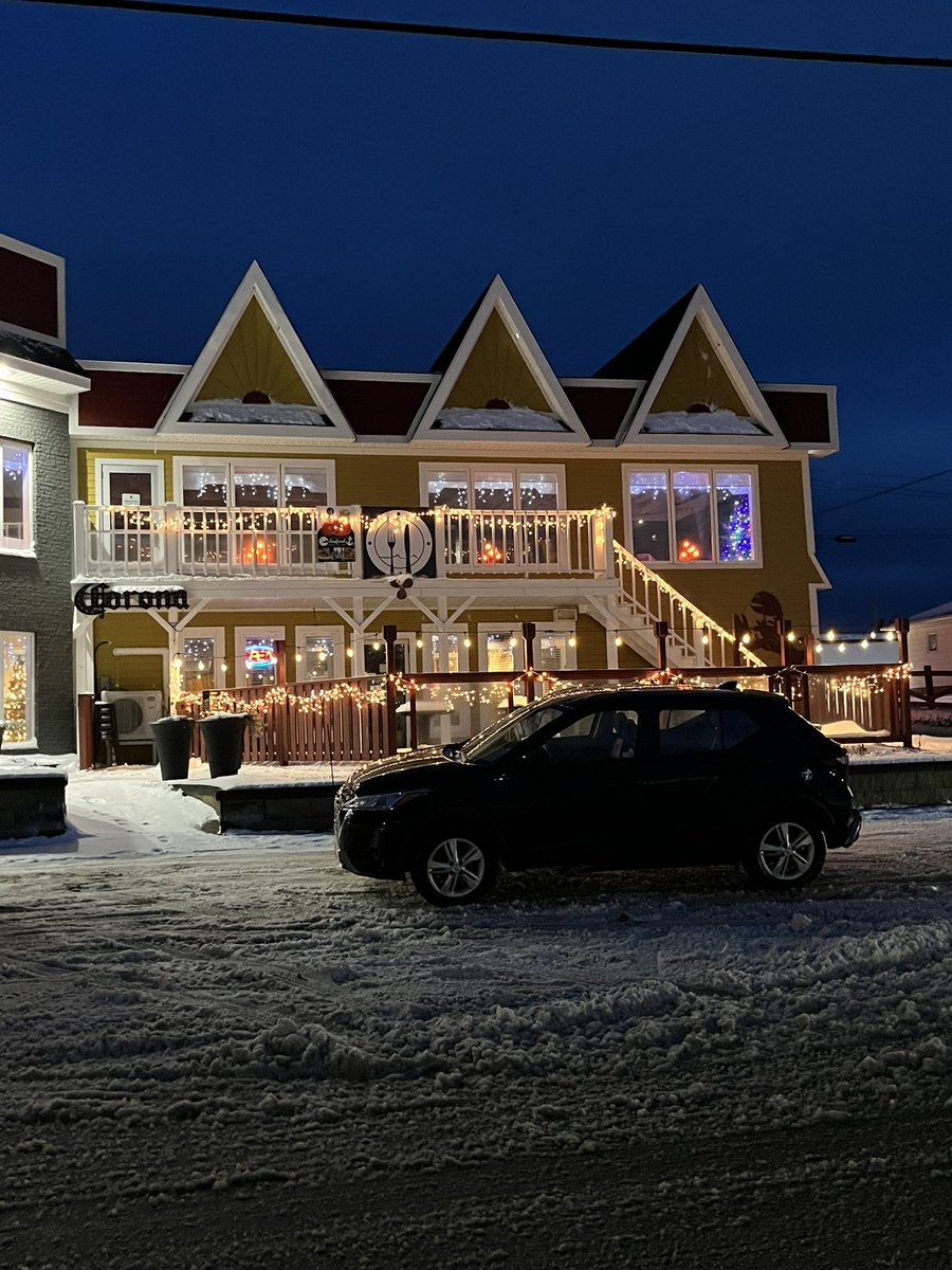 theoceanview's tweet photo. All lit up and ready for Holiday gatherings! https://t.co/ZBlixdLrfU