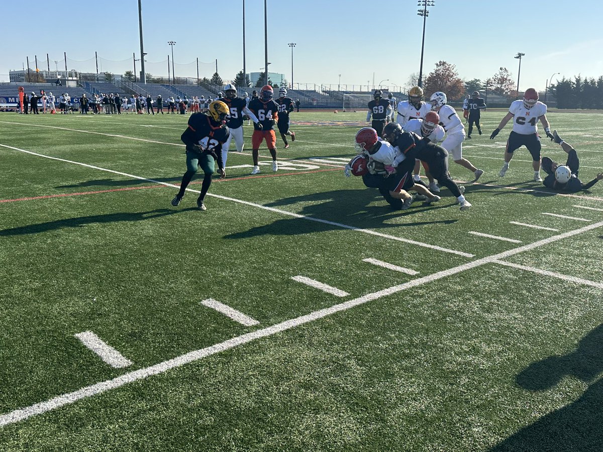 NassauCountyPAL's tweet photo. Yesterday on Thanksgiving was the 2022 Nassau County Senior Bowl at Mitchel Field sponsored by Nassau County PAL. Great game and a job well done by all. Congratulations to all of the seniors who played and good luck to the Class of 2023! @NassauCountyPD @nassaucountypba https://t.co/wbctltNZBn