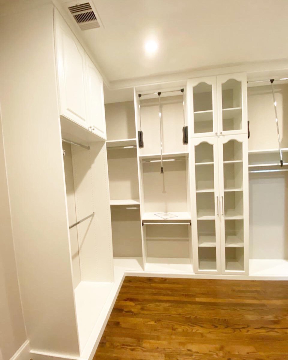 ClosetfactoryHT's tweet photo. Would you like to bring your dream closet to life?

Call us at (281)355-7676 or visit our website https://t.co/Rs0pQVR4Rz to schedule your free consultation today! #closetfactory #customstorage #customdesigns #walkincloset #closetgoals
#closetfactoryhouston #dreamcloset https://t.co/hH735dspYr
