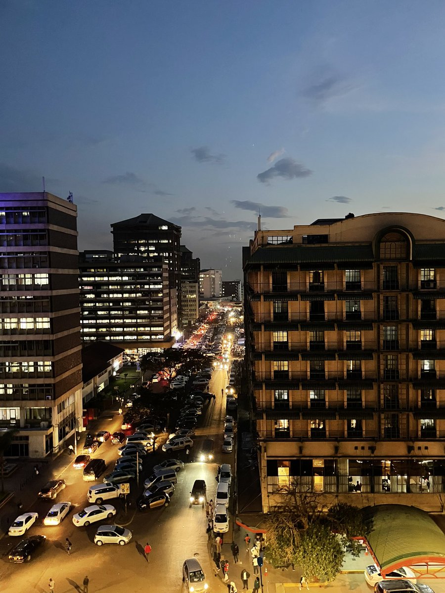 EmbEspZimbabwe's tweet photo. Come to @AfrotopiaZw Sun 27 November 2pm to watch the final screening of #Boxingforfreedom with director  #SilviaVenegas &amp; enjoy the super cool views of H-Town right from the top of the skyscrapers! @makingdoc @AECID_es @WFOZICAPA @EfieZethu @YazaAfrica @banglasurfgirls https://t.co/tEtxoe6xFm