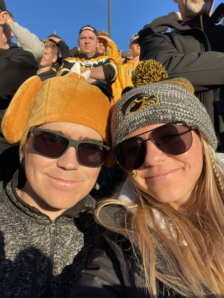 TarynOBrien8's tweet photo. #FightForIowa Love ya!❤️🫶🏼 https://t.co/zzMUcKUCtN