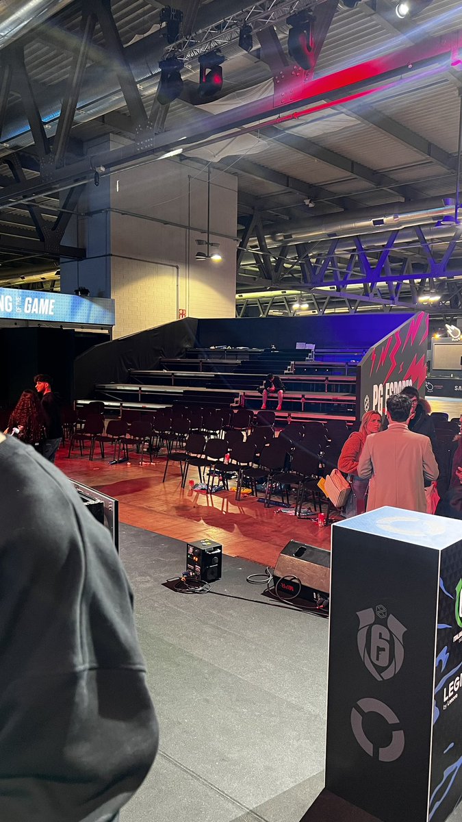 Luca Favilla tweet media