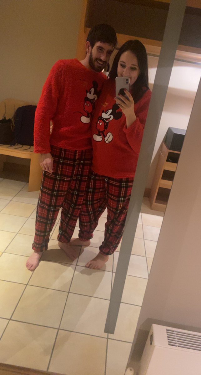 ailnh's tweet photo. Yes , we matched our jammies for #TheLateLateToyShow #CoupleGoals https://t.co/IUSQMU62mF