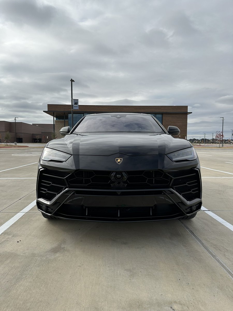 benwegmann's tweet photo. Finally own one of these bad boys after always saying I would. Truly, truly blessed. https://t.co/E6U8d9m9lC