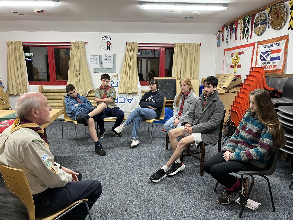 Explorers made French Toast and Bacon, One Pot Ratatouille with Pasta and Hot Chocolate. We also learned First Aid skills and heard stories of them being put into practical use. Thanks to Carole Allan and Jim Duffy from JNI Scout Group Paisley for leading the activities tonight.