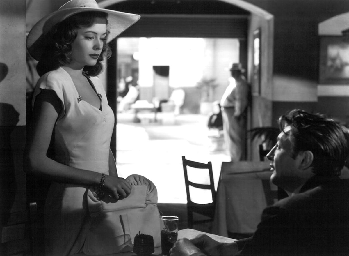 noirfoundation's tweet photo. Released on this day in 1947 (#2), OUT OF THE PAST. Considered by many to be the quintessential noir, is it the film that you would pick to illustrate film noir to someone new to the genre? If not, which noir would you pick?
#Noirvember @noircitymag @EddieMuller https://t.co/ewvxsgaFds
