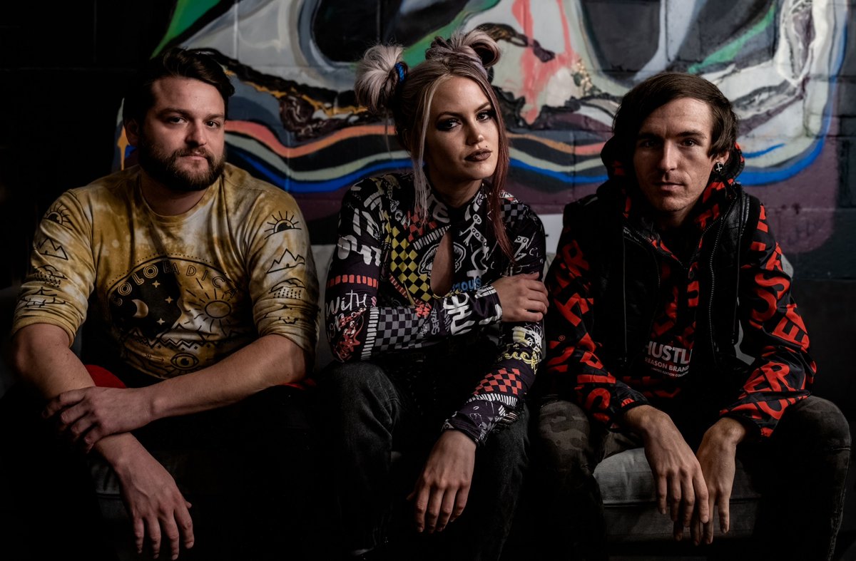 Check out our latest interview with Stef from @CityoftheWeak shutter16.com/q-a-with-city-… @dustinmpardue #stefwithanf #interview #bandinterview #cityoftheweak