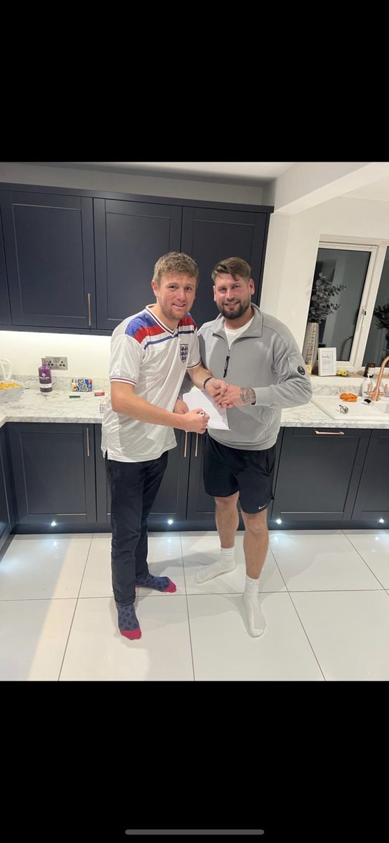 Here he is 👀…. Another top signing for the lads 🏏
