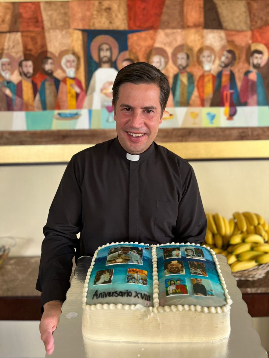 Gracias por sus felicitaciones por mis 18 años de sacerdote.