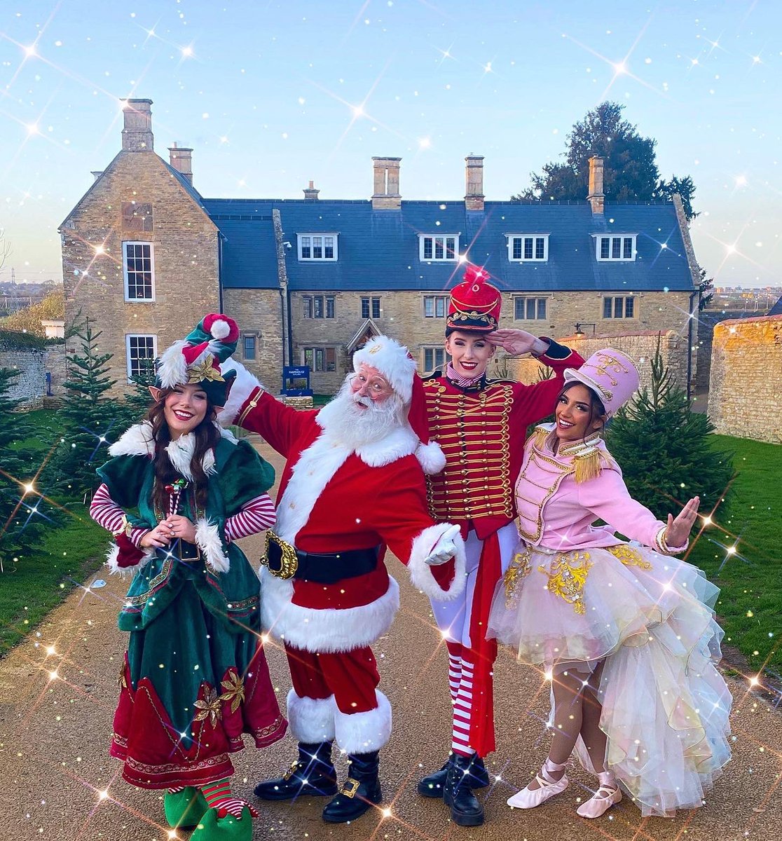 A fantastic evening launching our Christmas Magic event at <a href="/ChesterHouse_UK/">The Chester House Estate</a>🎄👏🏻

A great first press launch organised with @pilkingtoncomms! 

#ChristmasatChesterHouseEstate 
chesterhouseestate.org/christmas-2022/