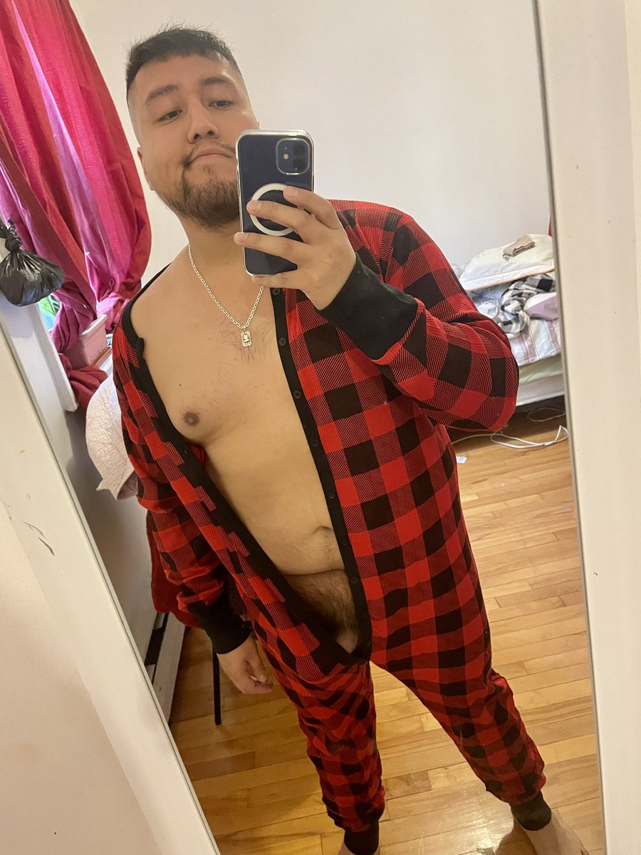 EliFromNYC's tweet photo. First twitter of the day…
(never show myself that much 😏)
#gay #LGBTQ #gaychub #gaybear #bulgeunderwear #exposed #lgbtqboys #dickexposed #bulgeexposed #semi-naked https://t.co/OU0MAPwO6j