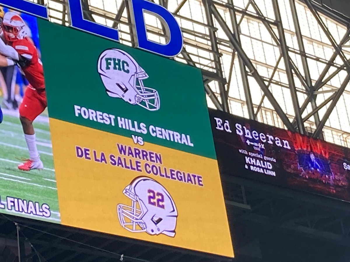 StevePassinault's tweet photo. Ranger Nation responded with great support of our football team! Despite coming up short in the championship game we are proud of the season you had and the class that you showed. #rangerpride #onehat https://t.co/KcH9Ke6XM3